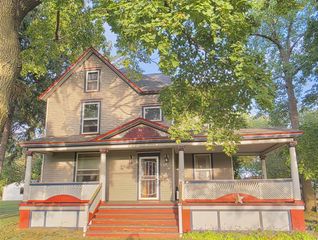 1591 Union Avenue, Benton Harbor, MI 49022