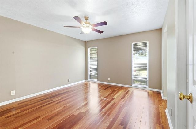 13808 CHERRY BROOK LANE, Tampa, FL 33618