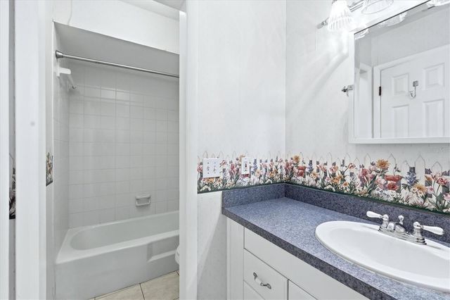 13808 CHERRY BROOK LANE, Tampa, FL 33618