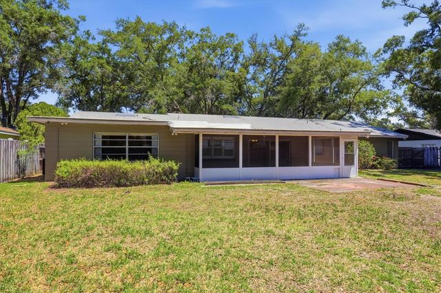 13808 CHERRY BROOK LANE, Tampa, FL 33618