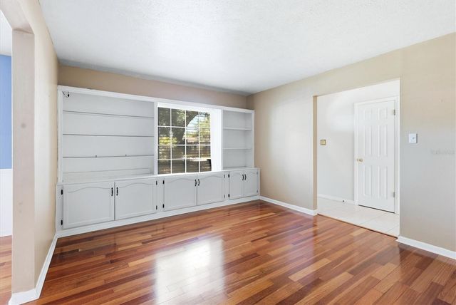13808 CHERRY BROOK LANE, Tampa, FL 33618
