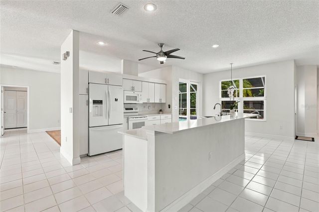 4304 BALMORAL WAY, Sarasota, FL 34238