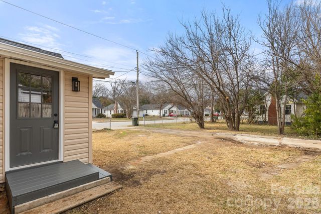 330 Stonewall Avenue S, Rock Hill, SC 29730