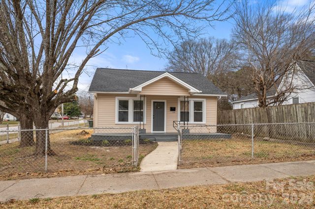 330 Stonewall Avenue S, Rock Hill, SC 29730