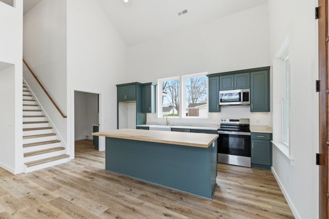 97 Barnwell Ave, Centerville, TN 37033