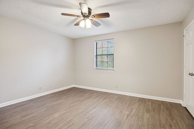 5720 Stone Brook Dr, Brentwood, TN 37027