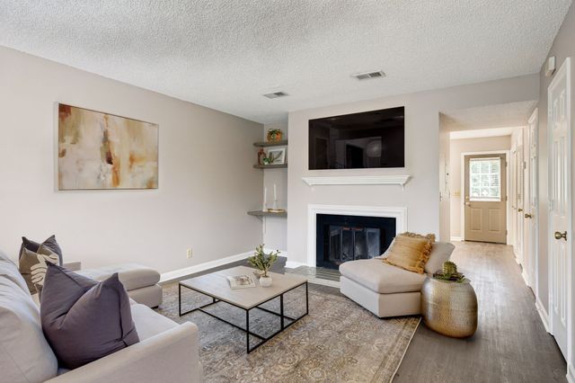 5720 Stone Brook Dr, Brentwood, TN 37027