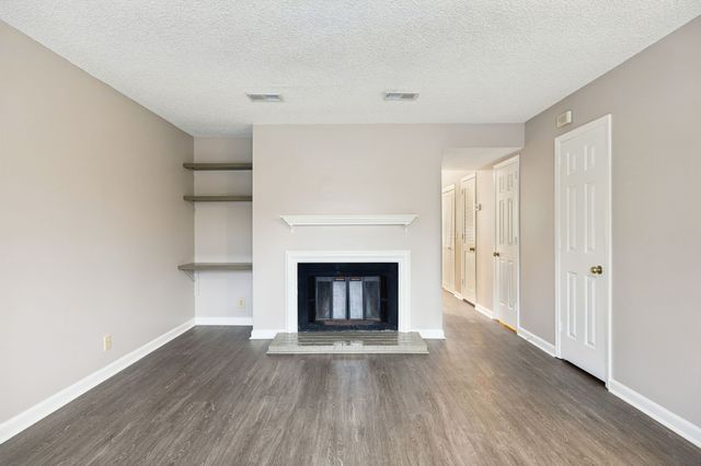 5720 Stone Brook Dr, Brentwood, TN 37027