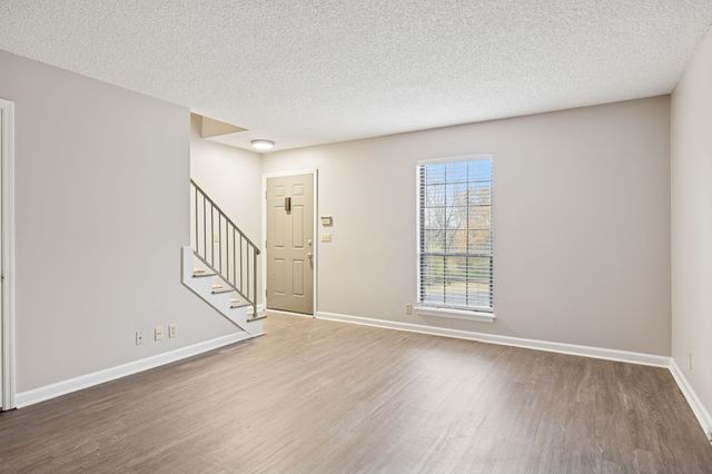 5720 Stone Brook Dr, Brentwood, TN 37027