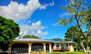 898 Hampton Drive NE, Palm Bay, FL 32905