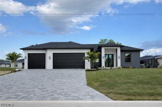 3113 NE Juanita PL, Cape Coral, FL 33909