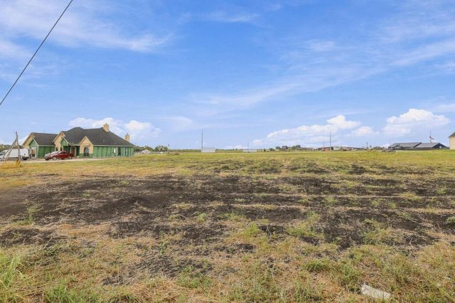 1935 County Road 2162, Caddo Mills, TX 75135