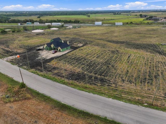 1935 County Road 2162, Caddo Mills, TX 75135