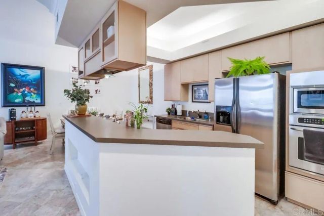 655 India Street 320, San Diego, CA 92101