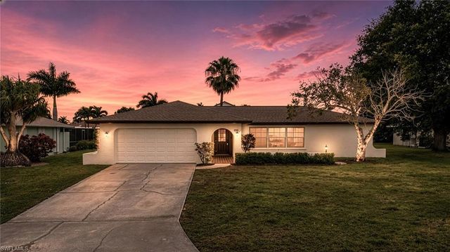 2285 SE 28th ST, Cape Coral, FL 33904