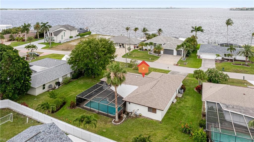 2285 SE 28th ST, Cape Coral, FL 33904