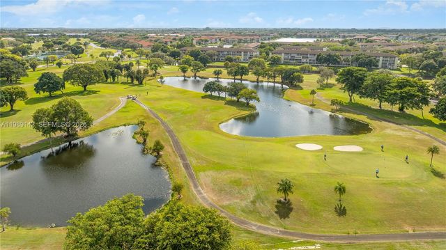 13250 SW 4th Ct 401G, Pembroke Pines, FL 33027