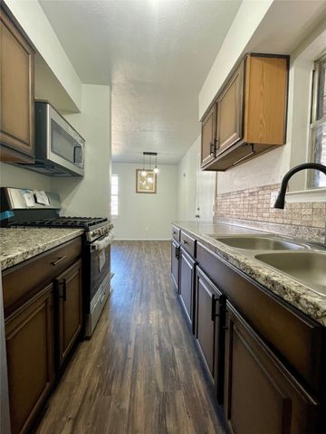 3543 Terrell Street, Dallas, TX 75223