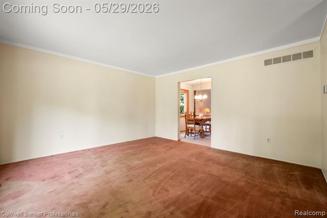 9310 Oakcliffe Drive, Plymouth, MI 48170