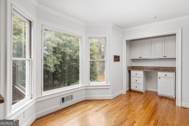 206 Cameron Place SE, Atlanta, GA 30339