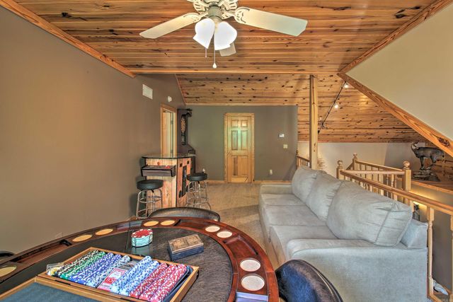 23 Fineza Way, Hot Springs Village, AR 71909
