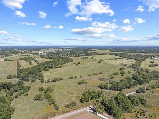 Hazel Dell Road, Shawnee, OK 74804