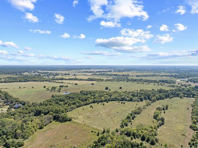 Hazel Dell Road, Shawnee, OK 74804