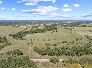 Hazel Dell Road, Shawnee, OK 74804