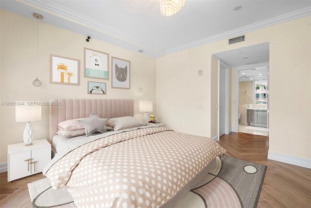 9349 Collins Ave 203, Surfside, FL 33154