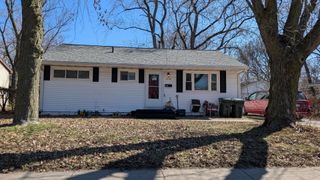 1206 N Lincoln Avenue, Urbana, IL 61801