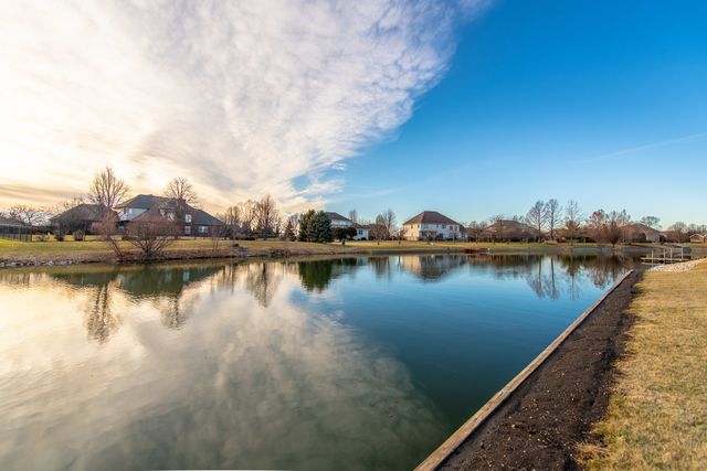 18816 S Chestnut Drive, Shorewood, IL 60404