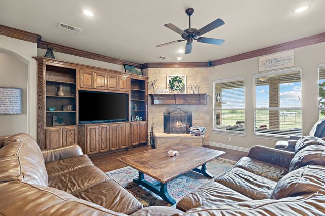 1341 Maxwell Road, Haslet, TX 76052