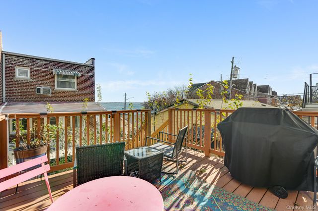 904 Dean Avenue, Bronx, NY 10465