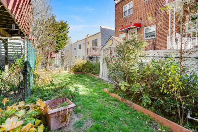 904 Dean Avenue, Bronx, NY 10465