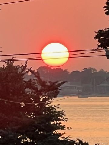 904 Dean Avenue, Bronx, NY 10465