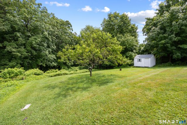 112 Joy Road, Middlebury, CT 06762