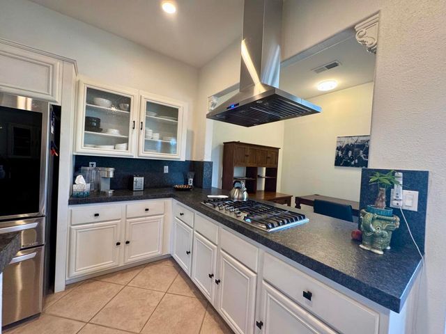 34 Calle La Reina, Rancho Mirage, CA 92270