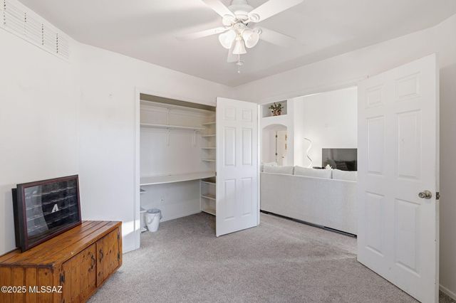 102 S Beyerville Place, Sahuarita, AZ 85629