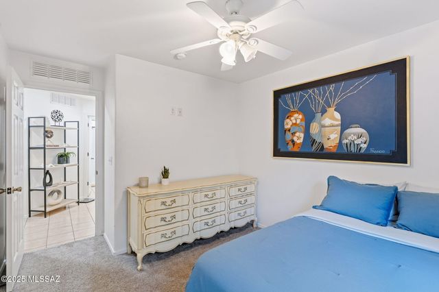 102 S Beyerville Place, Sahuarita, AZ 85629