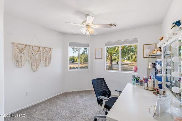 102 S Beyerville Place, Sahuarita, AZ 85629