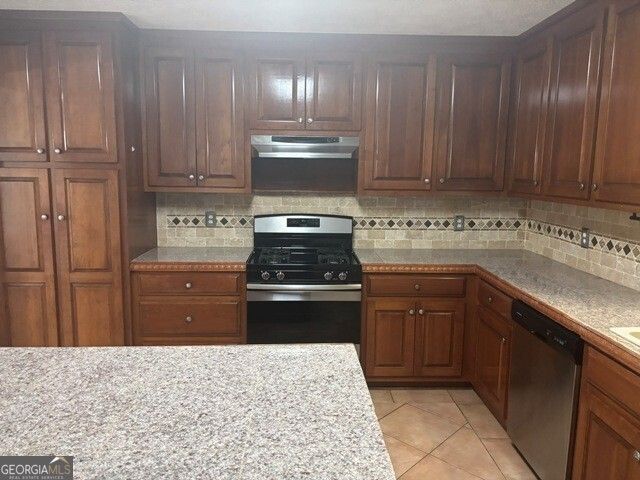 6995 Shady Oak Lane, Cumming, GA 30040