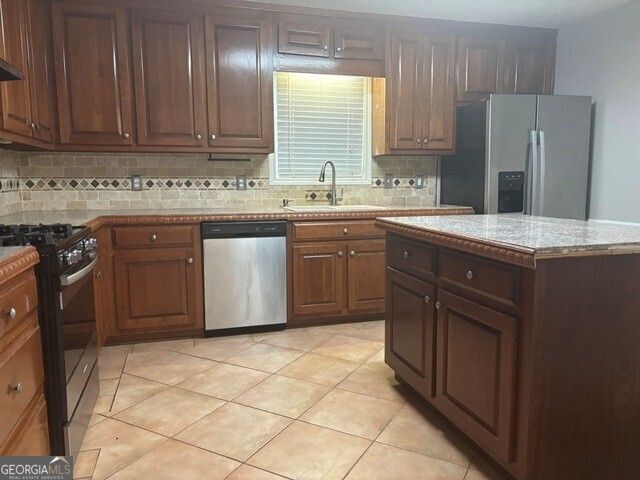 6995 Shady Oak Lane, Cumming, GA 30040