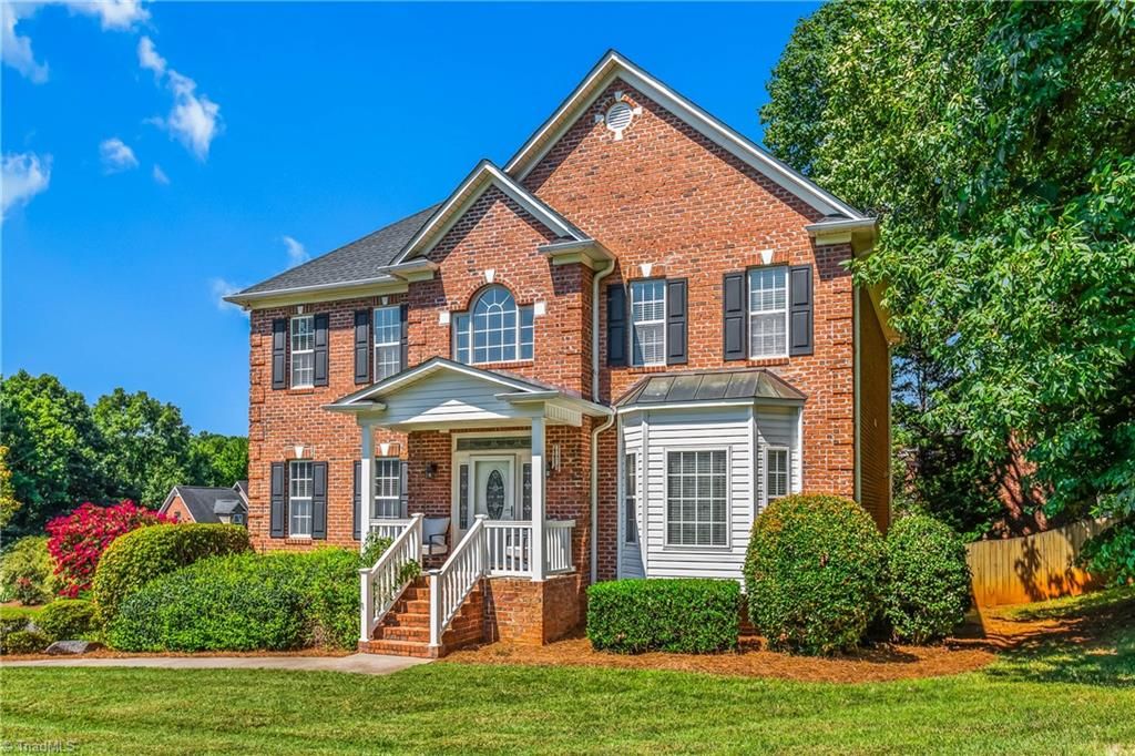 4556 Carriagebrook Court, Clemmons, NC 27012
