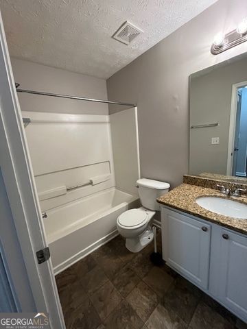 1624 Graystone Drive, Hampton, GA 30228