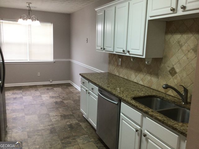 1624 Graystone Drive, Hampton, GA 30228