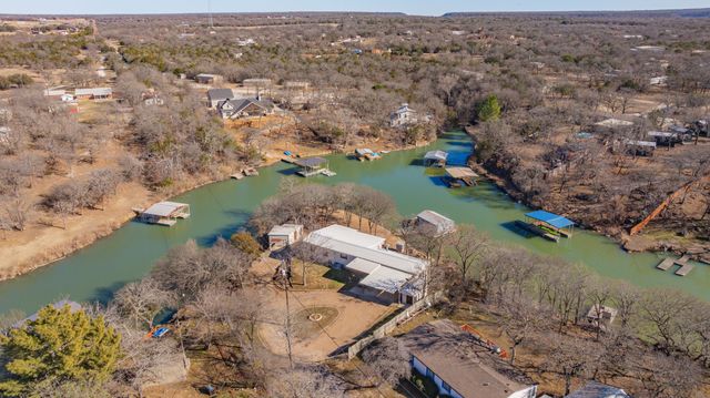 420 Kennon Circle, Palo Pinto, TX 76484