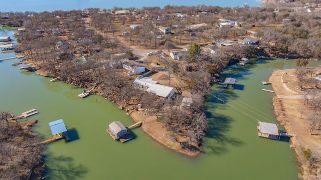 420 Kennon Circle, Palo Pinto, TX 76484