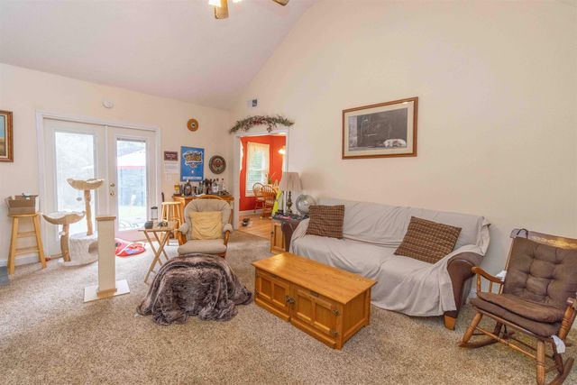 77 TIMBER CV, Selmer, TN 38375