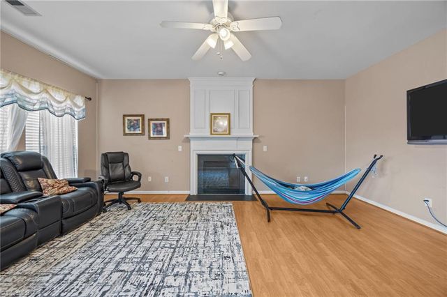 3310 Cherrybrook Drive, Jamestown, NC 27282