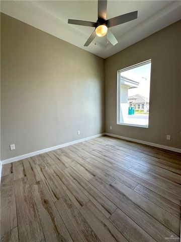 2725 Kilgore Avenue, Mcallen, TX 78504